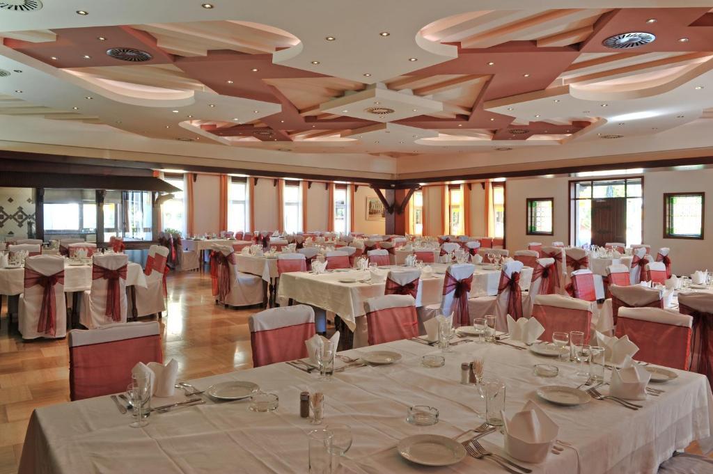 Sumarice Hotel Kragujevac Exterior photo
